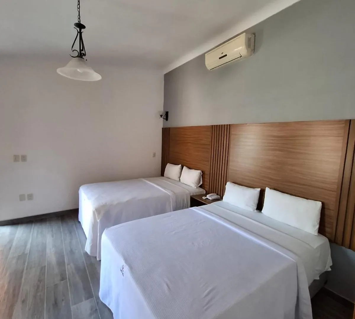 Hotel Aquiles Guadalajara Motel
